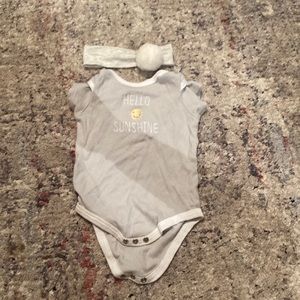 Summer baby outfit (headband included)